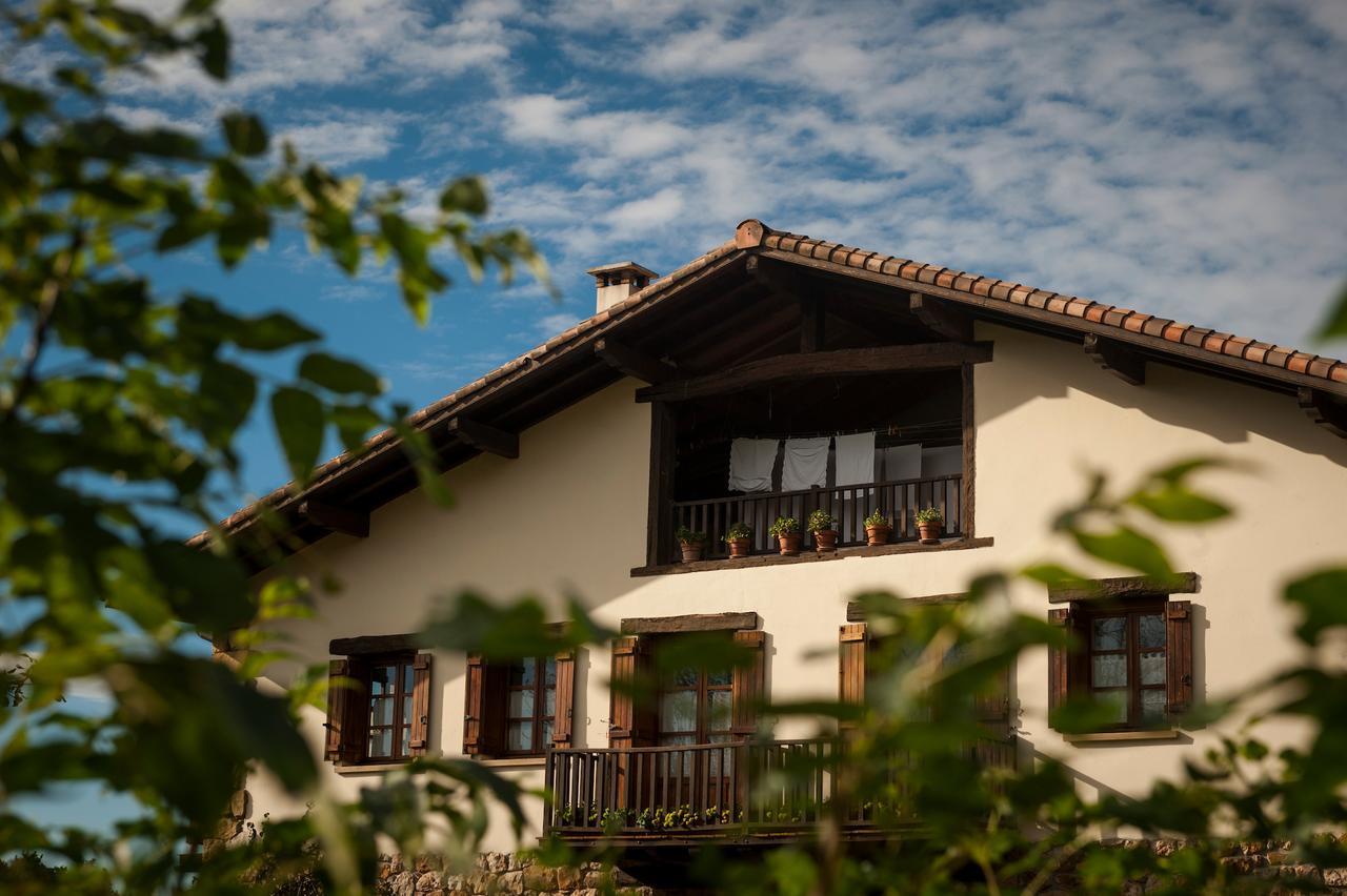 Casa Peluaga Guest House Oiartzun Exterior foto